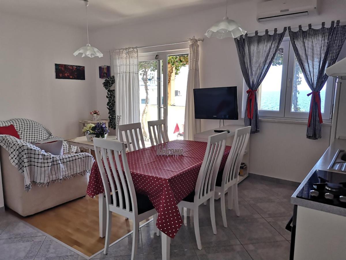 Villa ForTudor Milna  Esterno foto